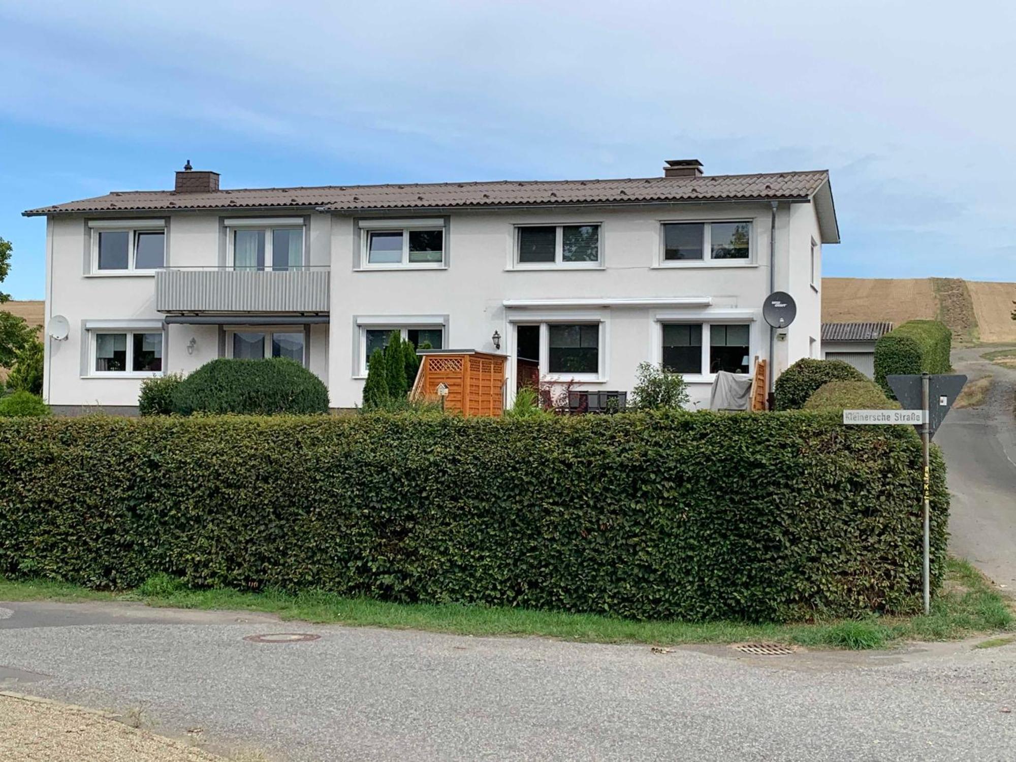 Ferienwohnung In Den Wiesen Albertshausen Esterno foto